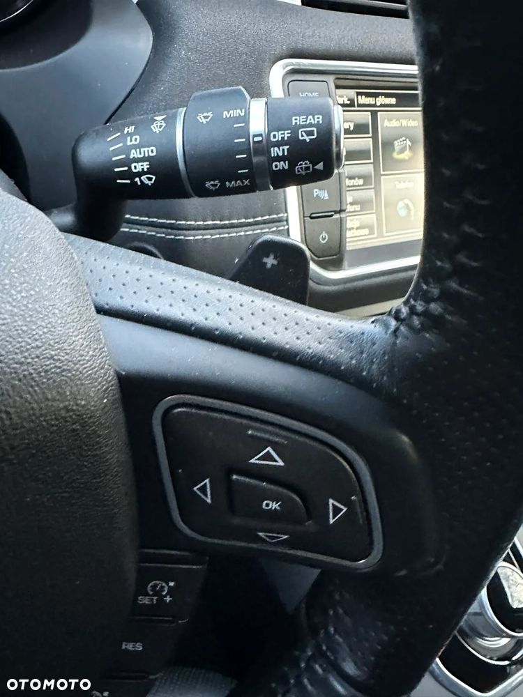 Land Rover Range Rover Evoque - 23