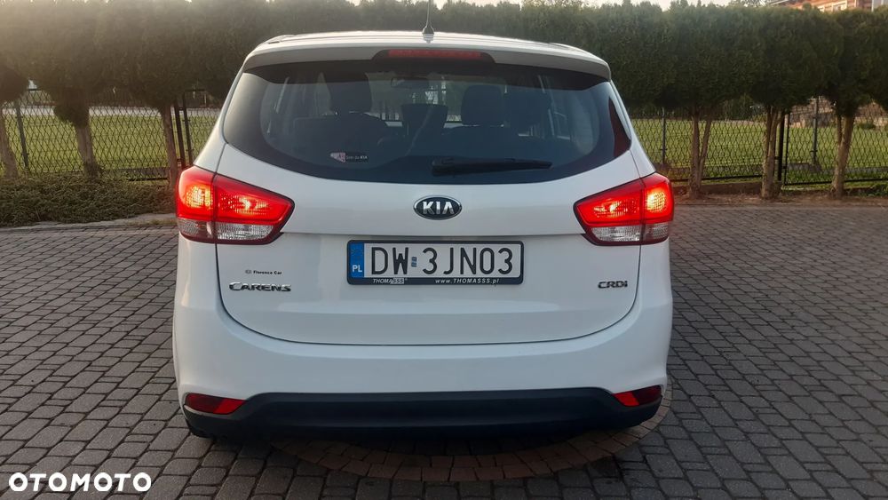 Kia Carens 1.7 CRDi L - 25