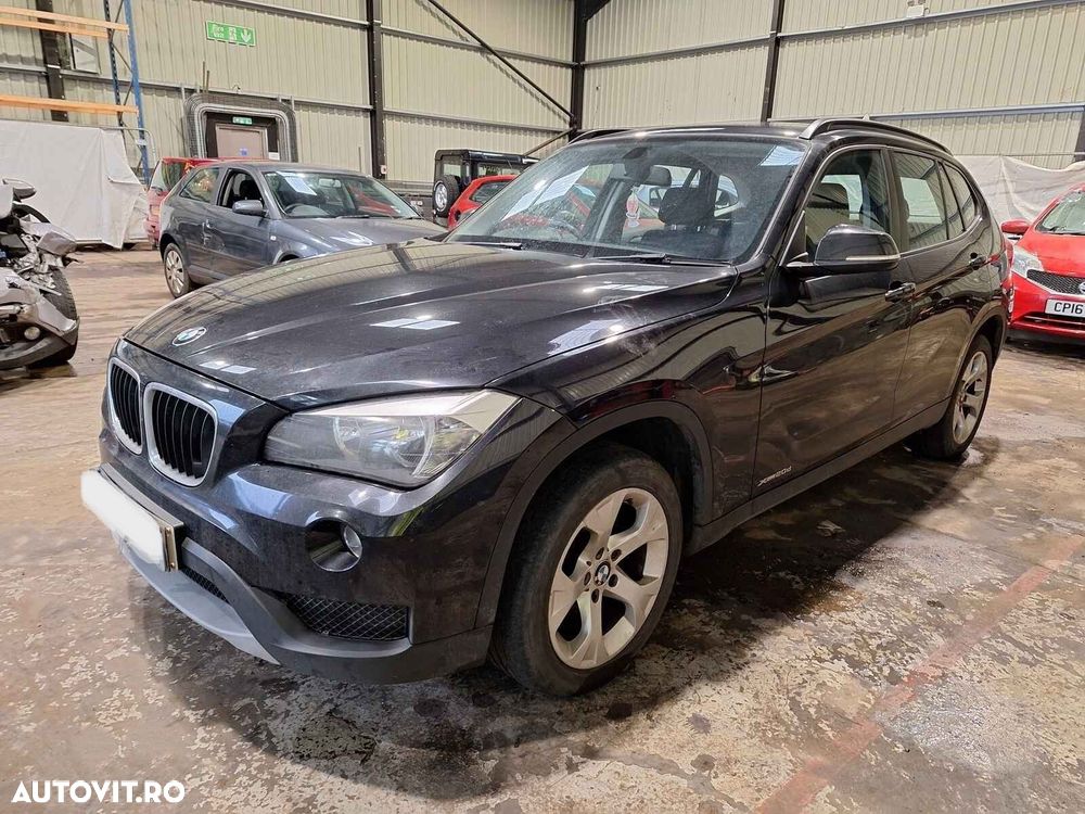 Usa Fata Stanga BMW X1 2014 SUV Negru - 2
