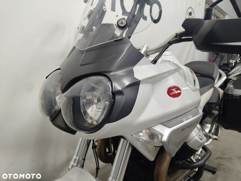 Moto Guzzi Stelvio - 20