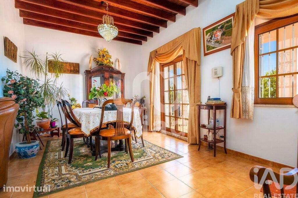 Casa / Villa T4 em Loulé (São Sebastião) de 286,00 m2 - Grande imagem: 2/29