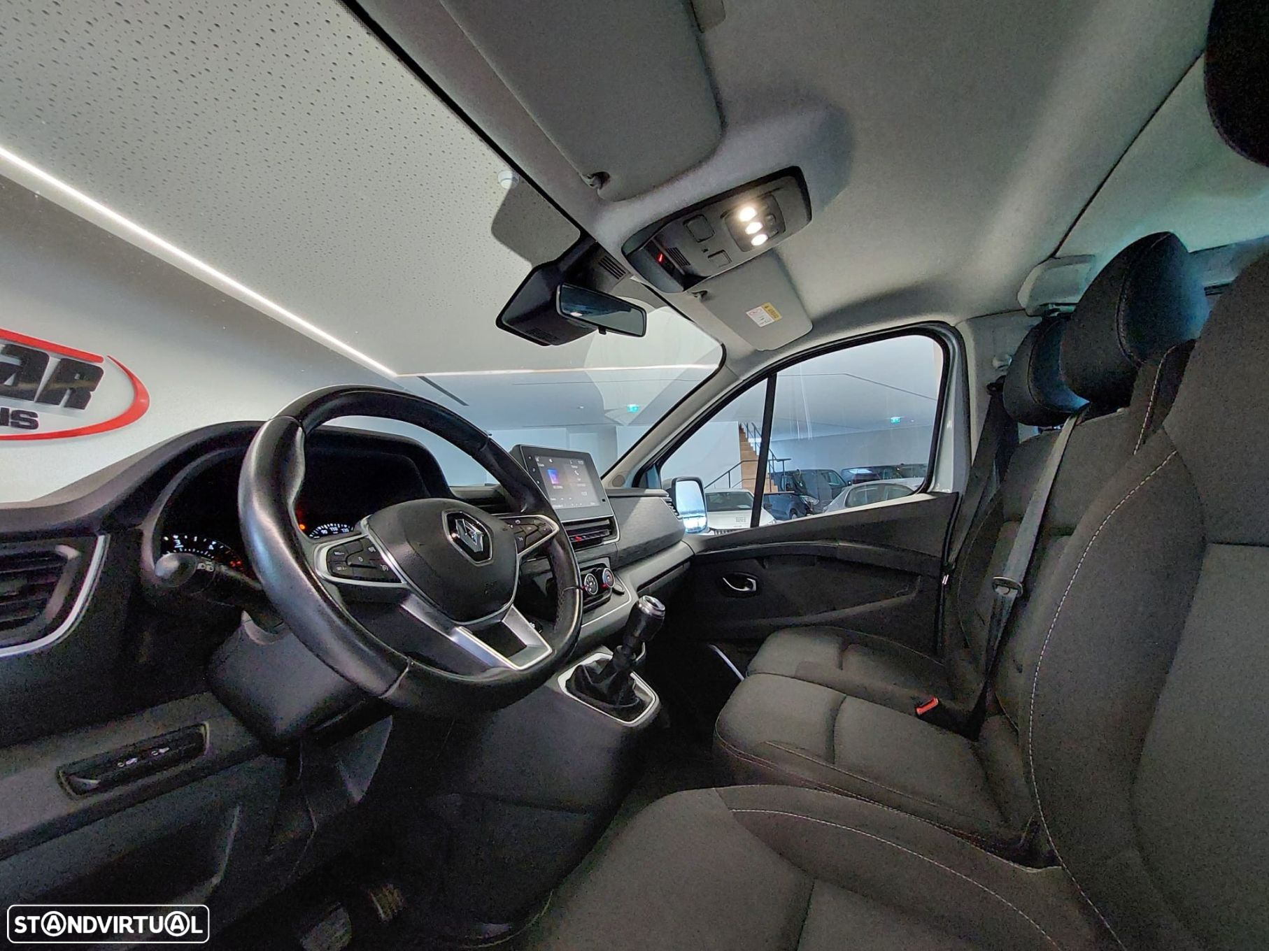 Renault Trafic 2.0 Blue dCi L1 Intens - 3