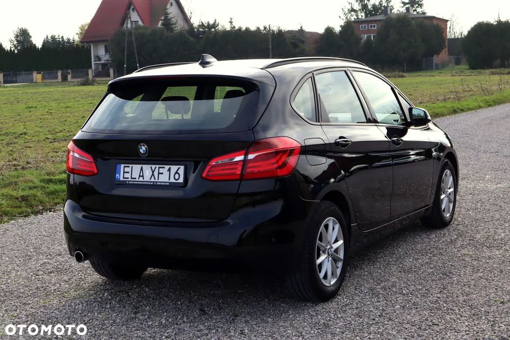 BMW Seria 2 218d Active Tourer - 8