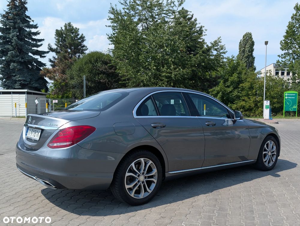 Mercedes-Benz Klasa C 200 4-Matic 7G-TRONIC - 6