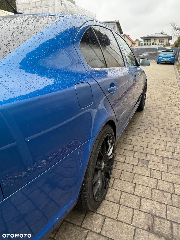 Skoda Octavia 2006 photo 2