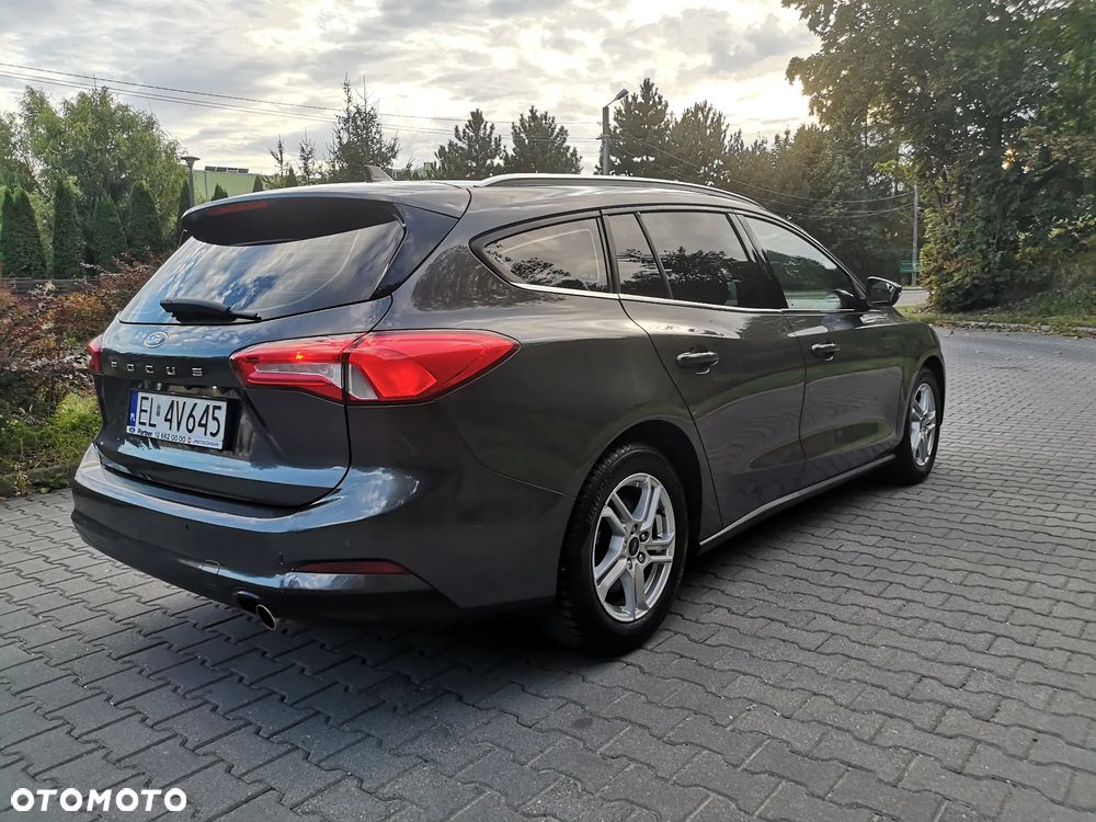 Ford Focus - 28