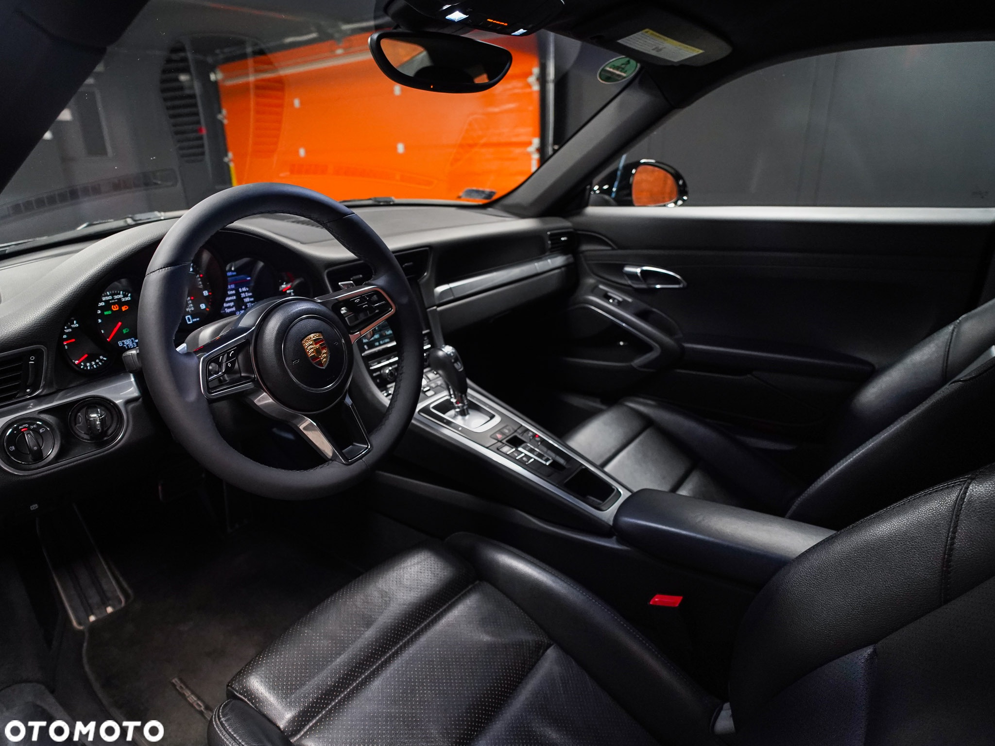Porsche 911 Carrera S PDK - 25