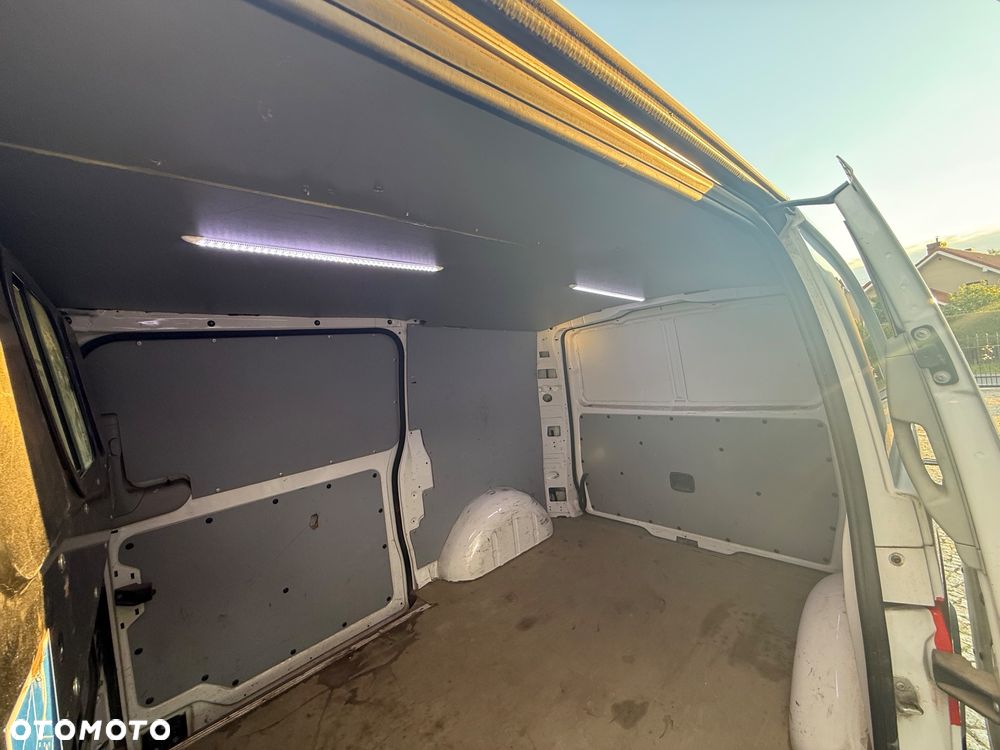 Mercedes-Benz Vito 113 CDI - 12