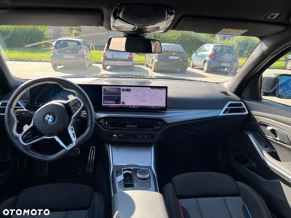 BMW Seria 3 320i - 3