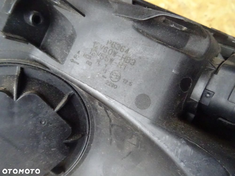 Lampa Honda Cr-v Prawy przód p6914r - 8