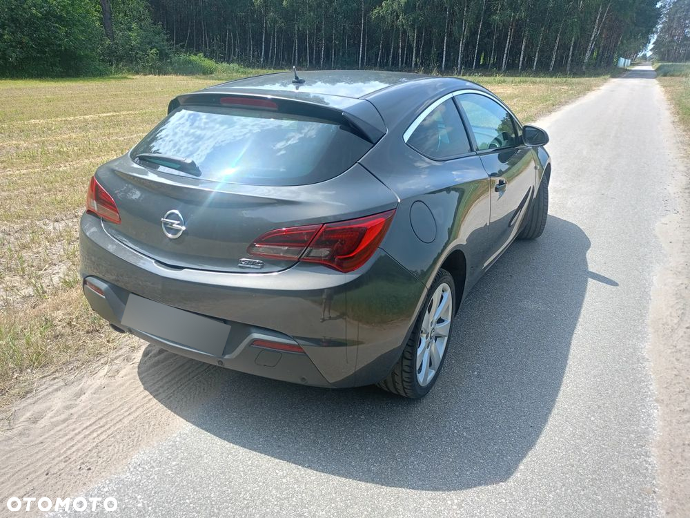 Opel Astra IV GTC 1.4 T Sport - 5