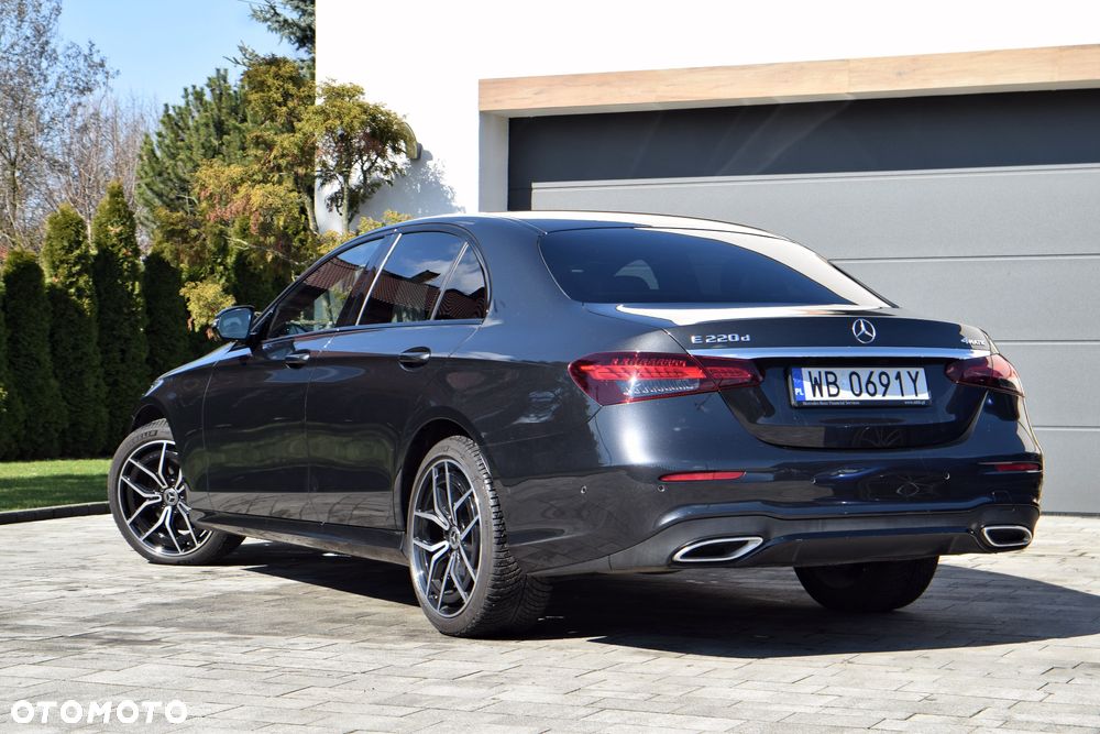 Mercedes-Benz Klasa E 220 d 4-Matic AMG - 41