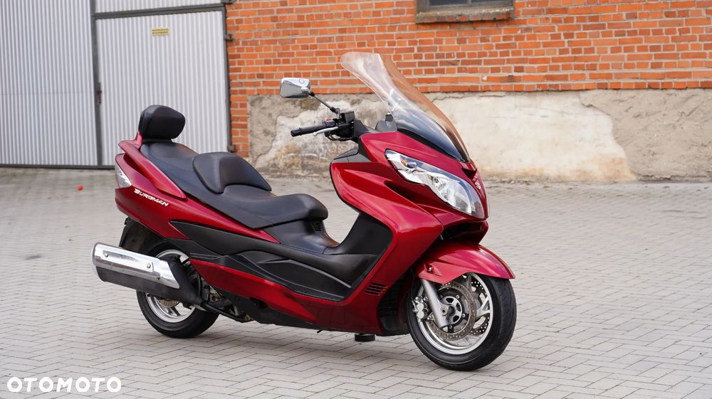 Suzuki Burgman - 7