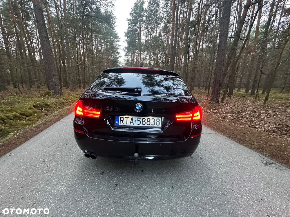 BMW Seria 5 520d - 7