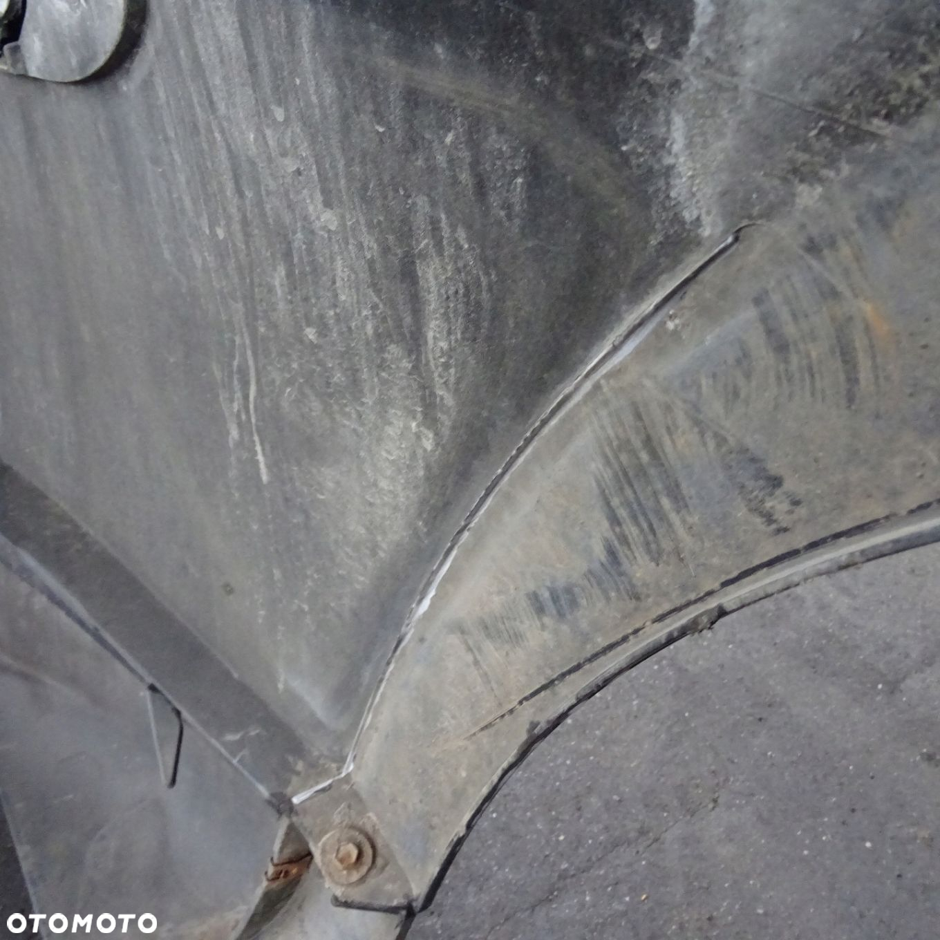 BMW 1 E87 ZDERZAK TYŁ A22/7 - 9