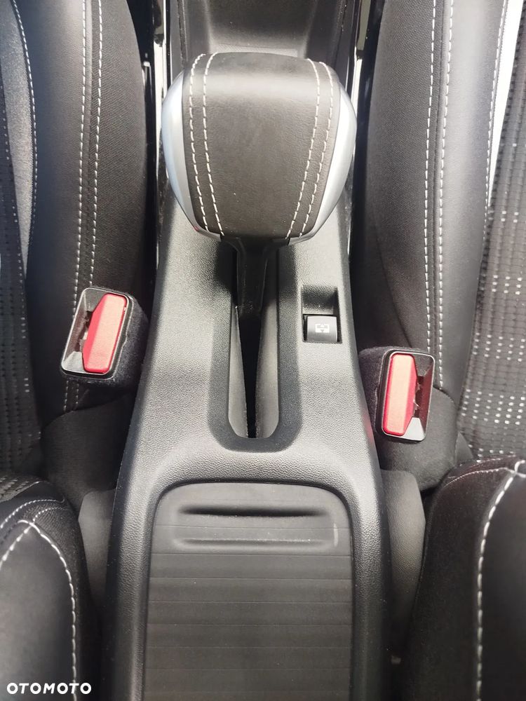 Peugeot 2008 - 20