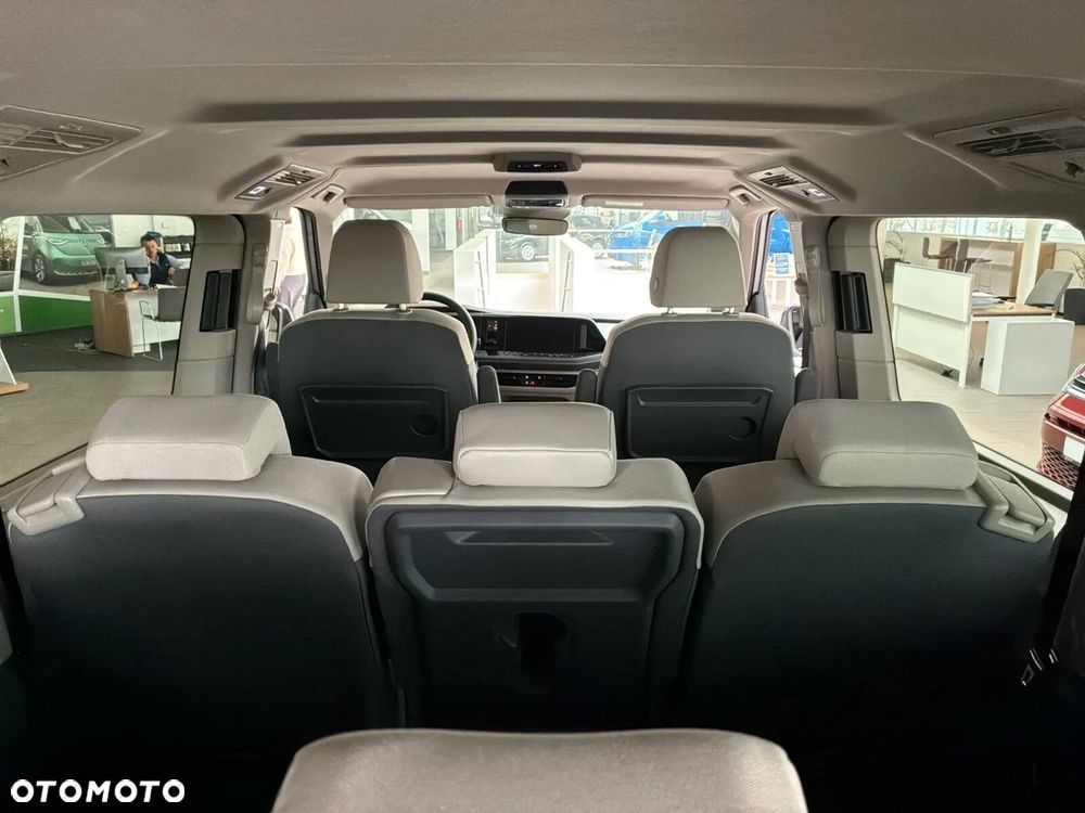 Volkswagen Multivan - 15