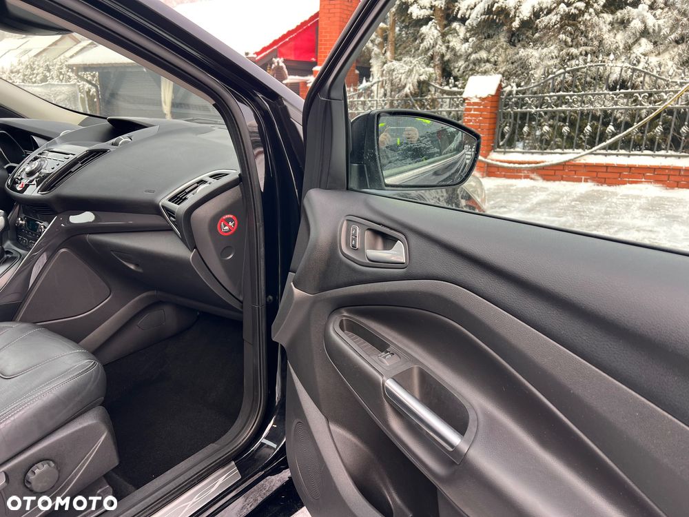 Ford Kuga 2.0 TDCi 4x4 Titanium - 22