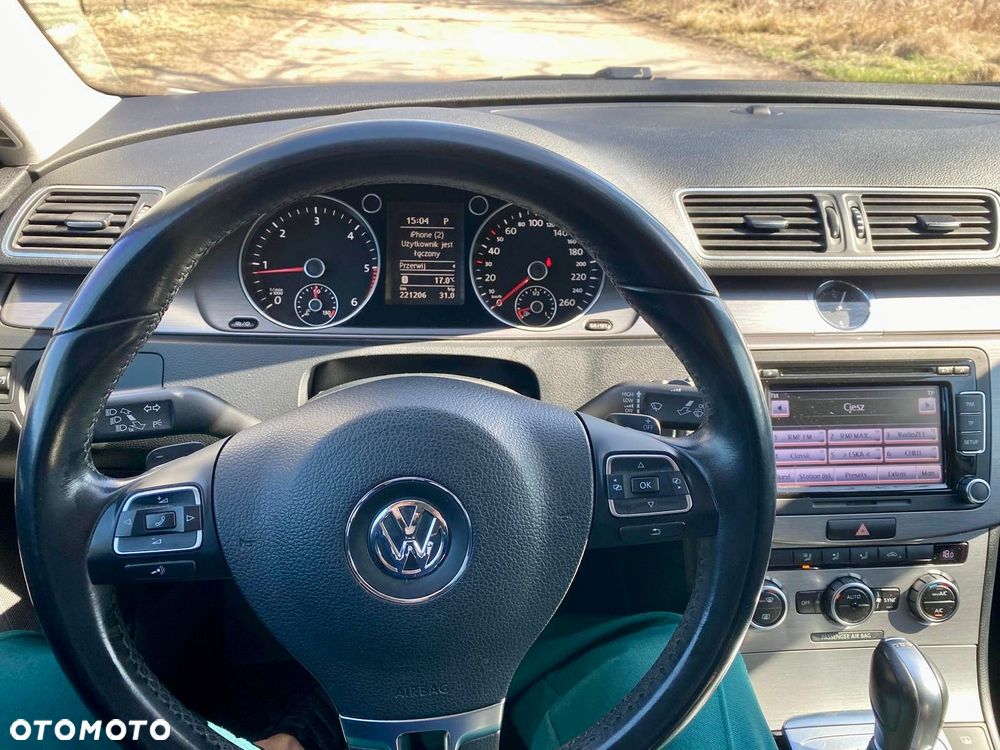 Volkswagen Passat 2.0 TDI Comfortline DSG - 3