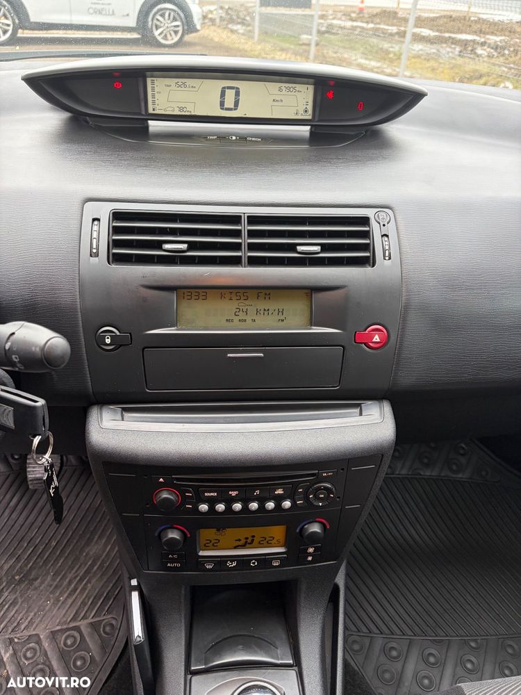 Citroën C4 1.6 HDI 16V SX - 15