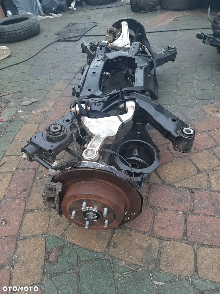 Tylna belka oś trawersa sanki nissan Murano Z51 4x4 08-14R Orginał bez rdzy super stan import italy - 5