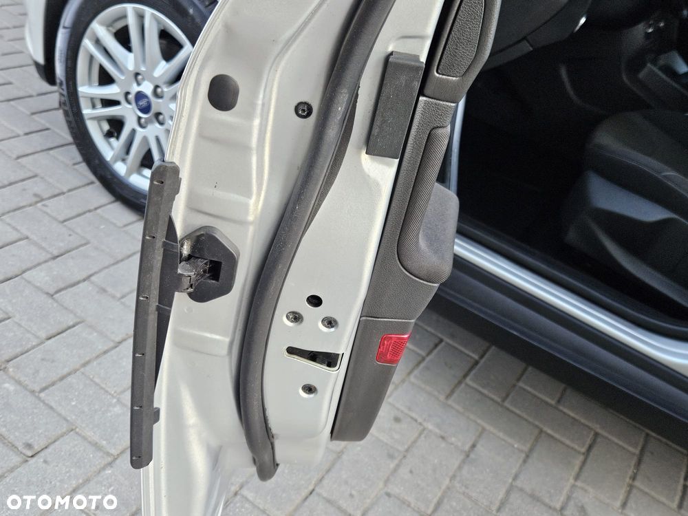 Ford Focus - 18
