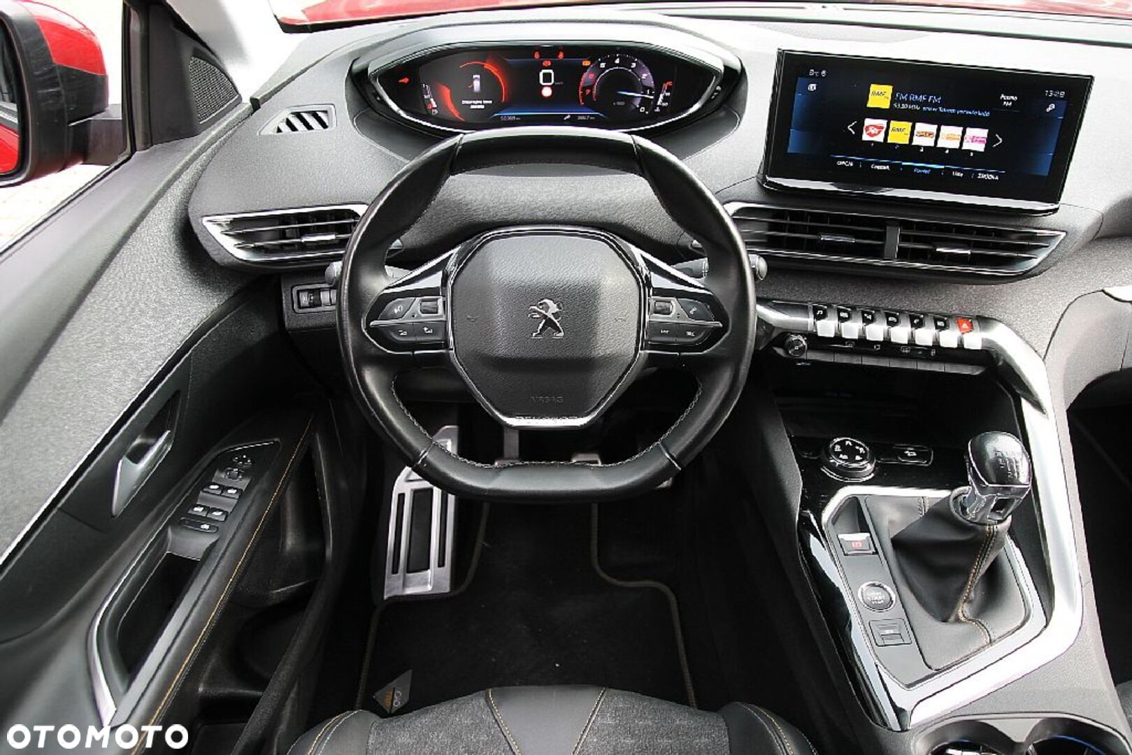 Peugeot 3008 1.2 PureTech Road Trip S&S - 19