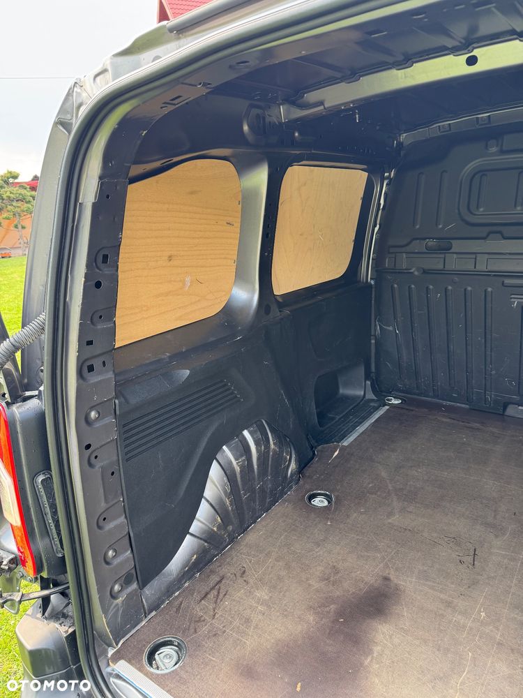 Peugeot Partner - 14