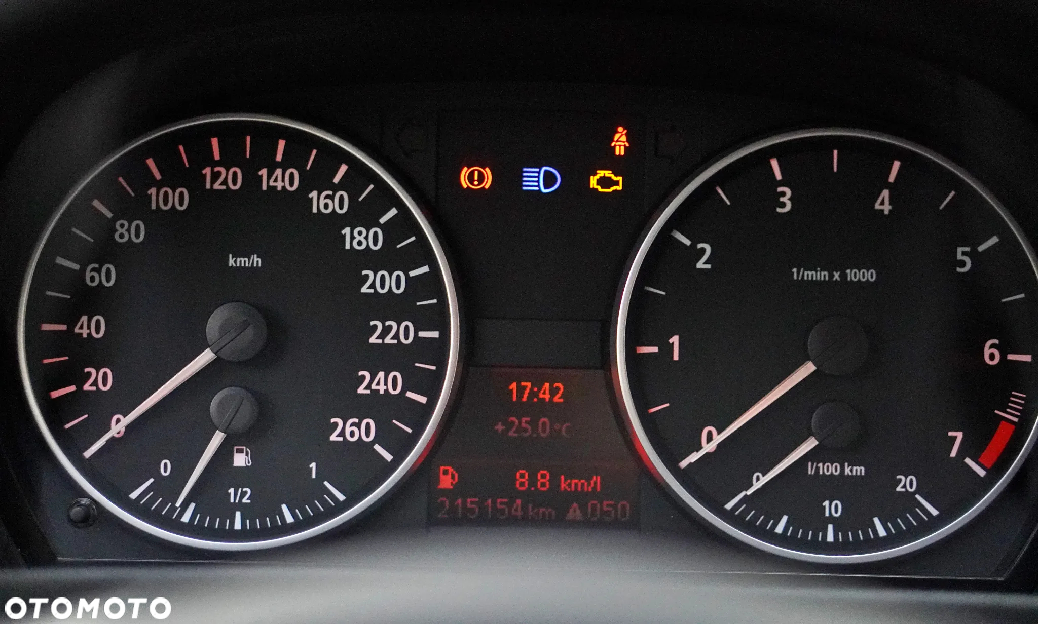 BMW Seria 3 320i - 4