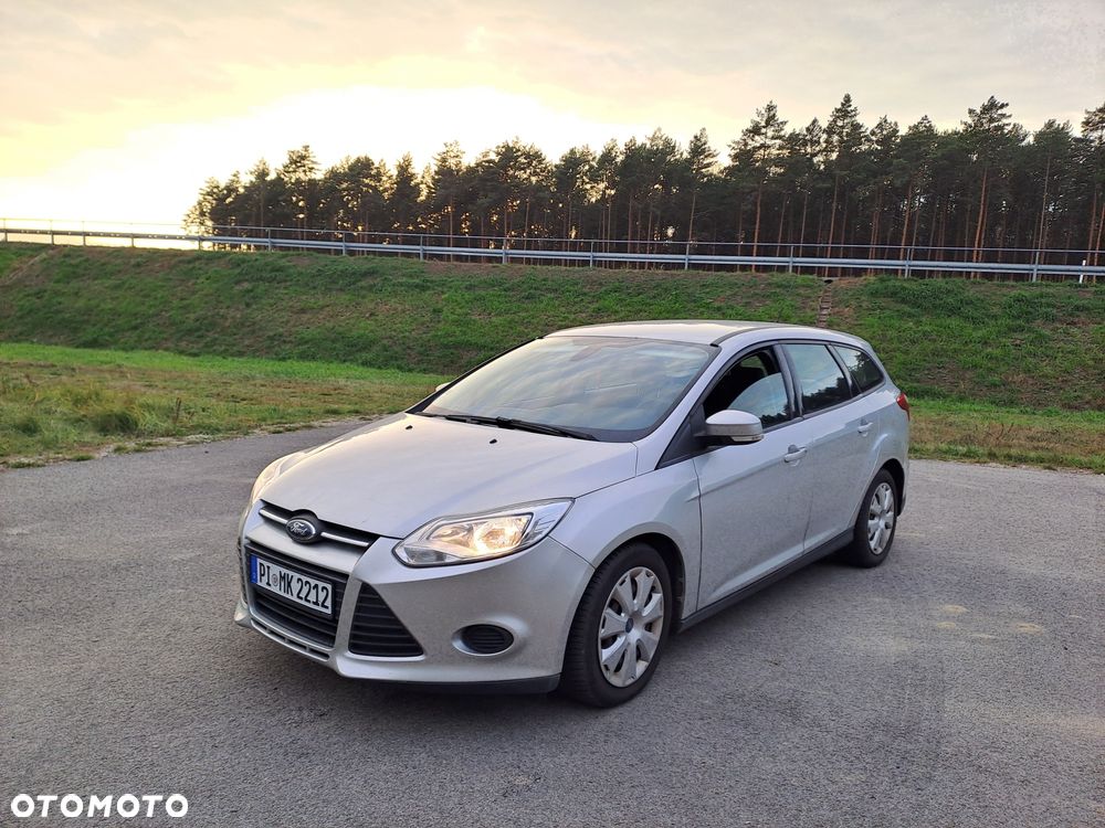 Ford Focus 2013 photo 2
