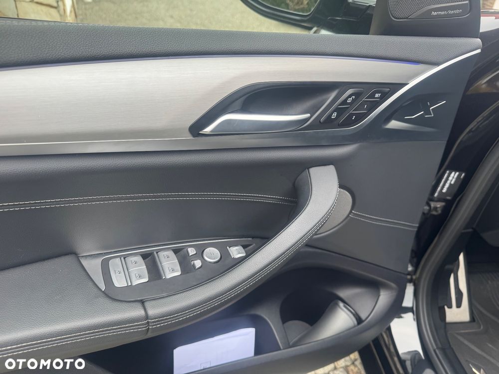 BMW X4 - 22
