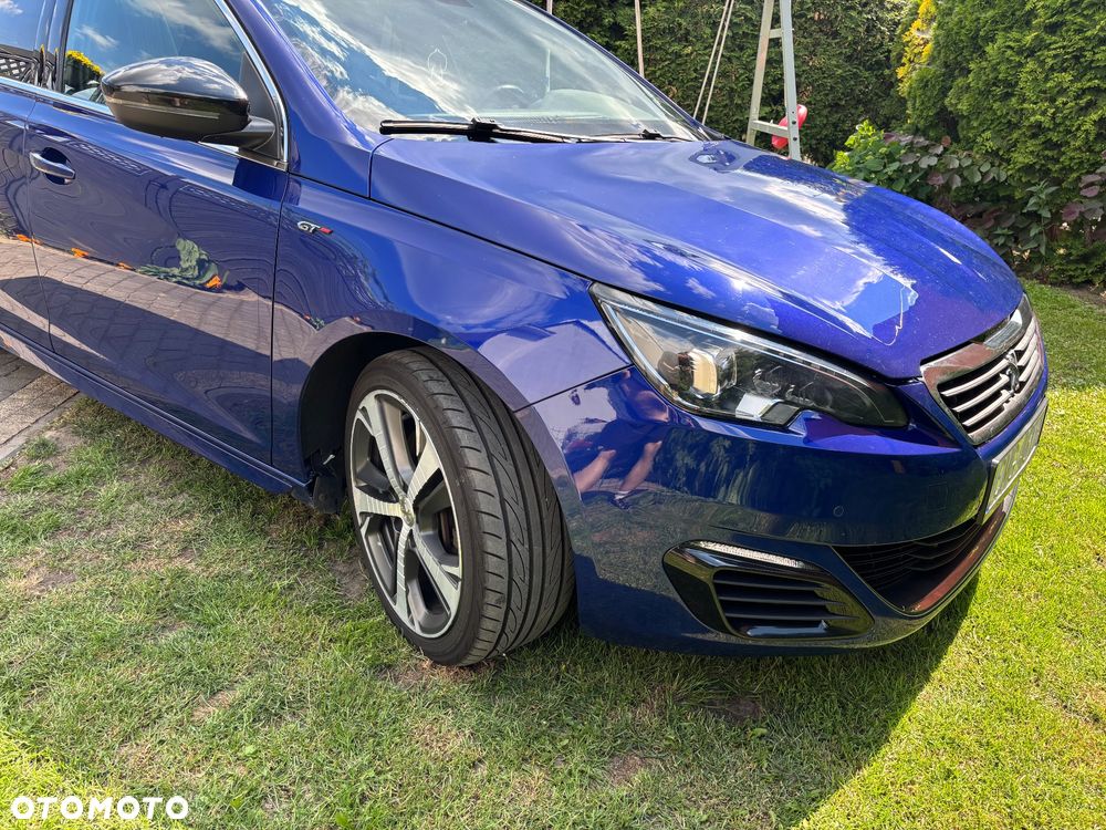 Peugeot 308 1.6 e-THP GT S&S - 9