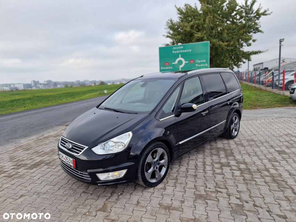 Ford Galaxy 2011 photo 2