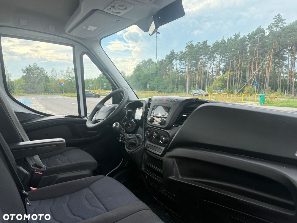 Iveco DAILY 50-180 3.0 HPI 180KM WYWROTKA 3-stronna !119 Tyś KM! Resor+Poduszka! HAK! Idealny Stan!! - 19