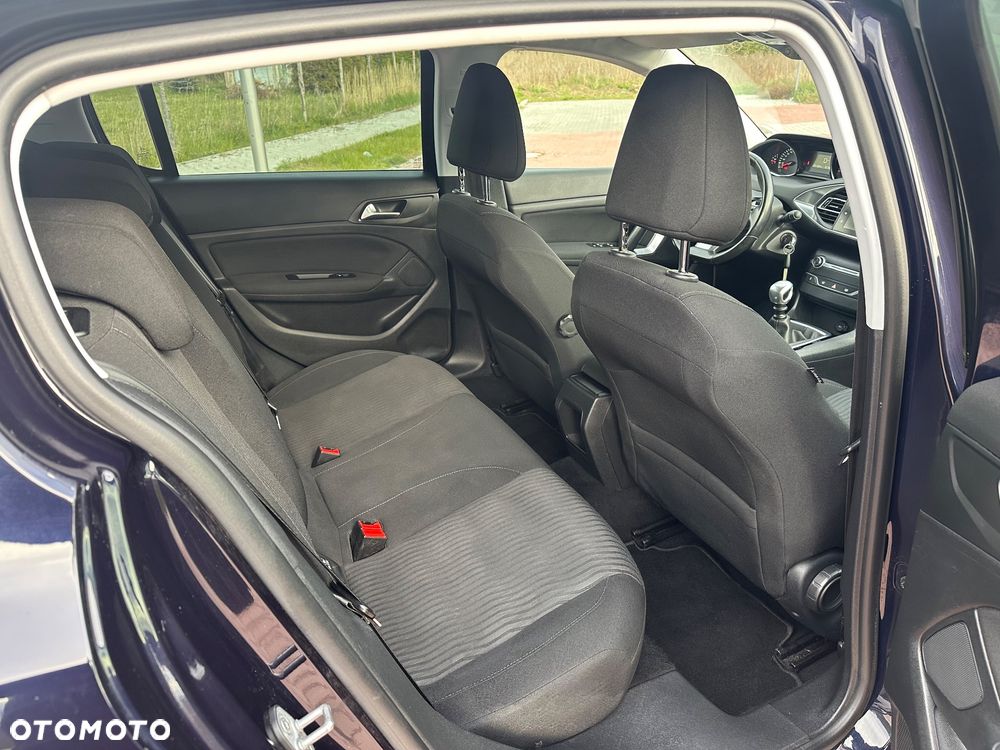 Peugeot 308 BlueHDi 120 Stop & Start Style - 32