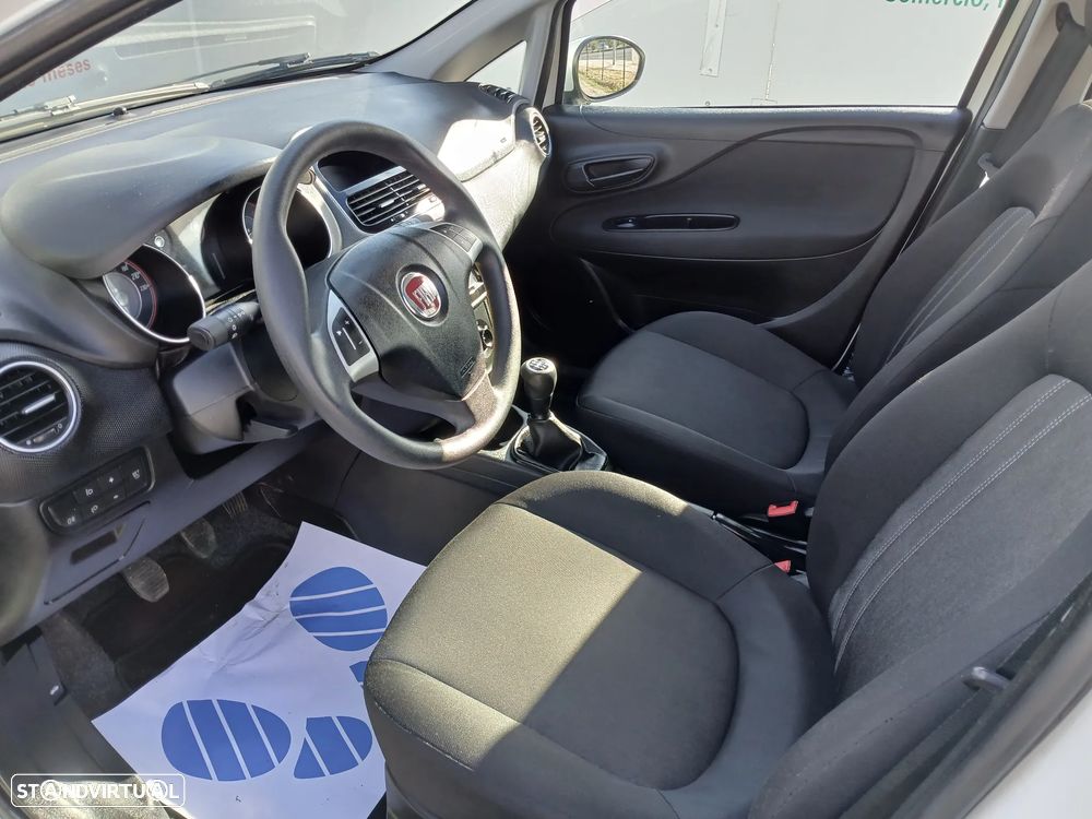 Fiat Punto 1.3 M-Jet Easy S&S - 17