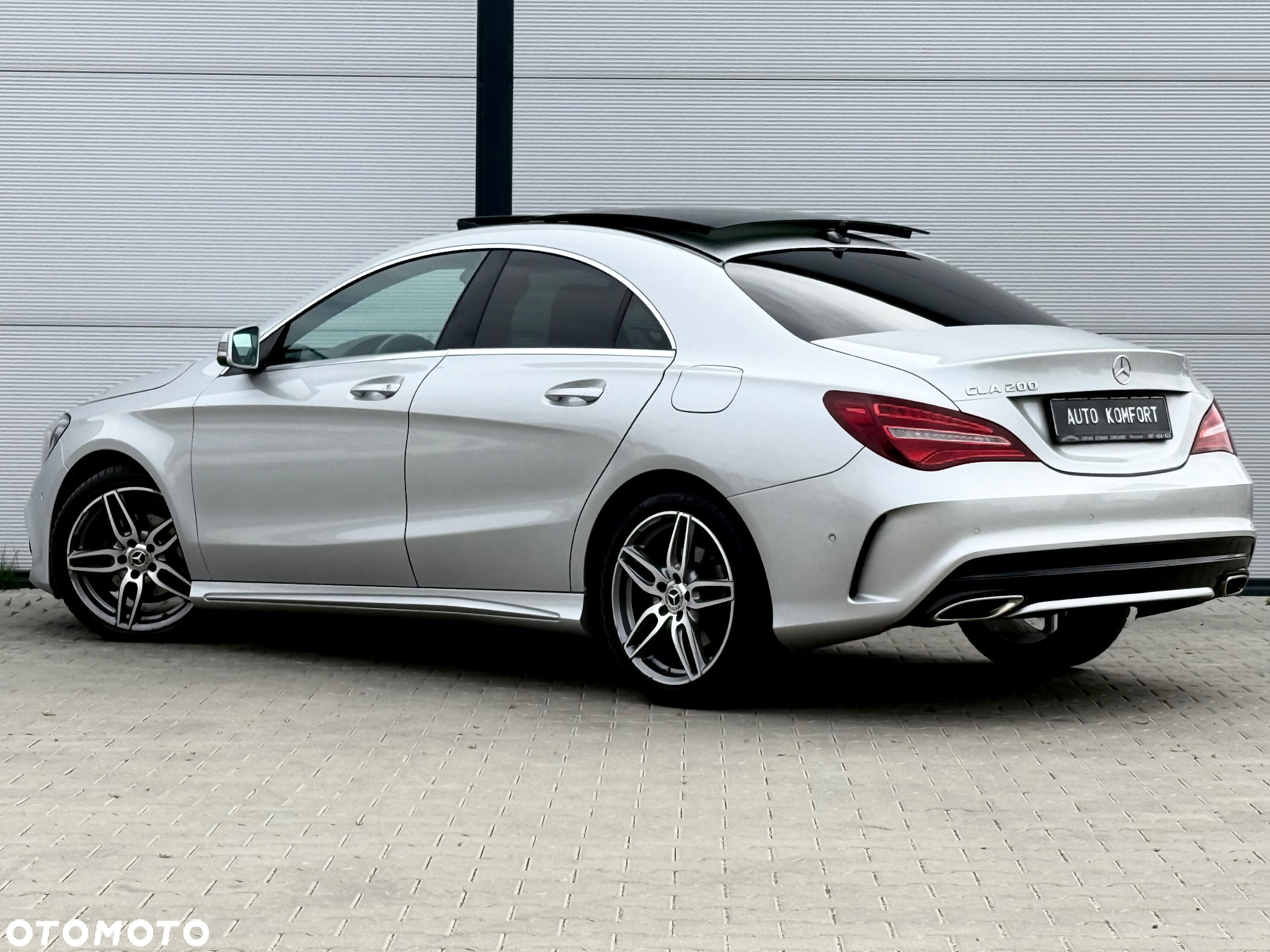 Mercedes-Benz CLA 200 7G-DCT AMG Line - 21