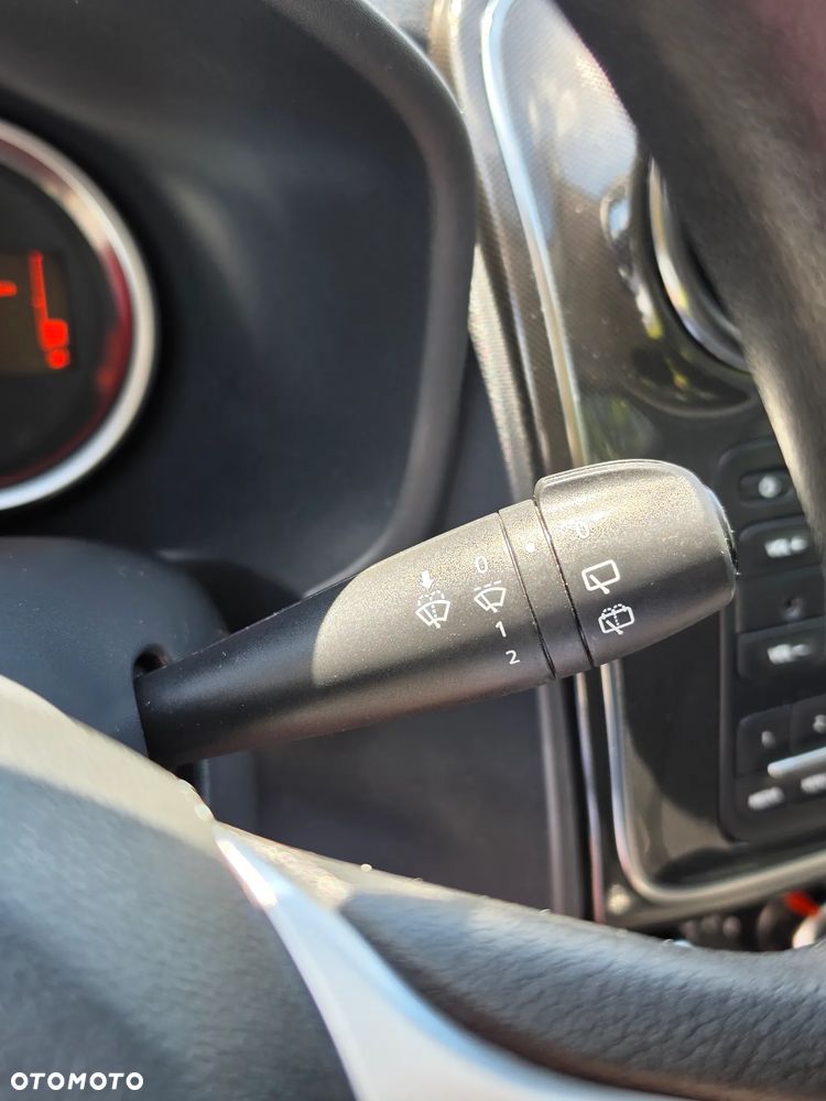 Dacia Sandero SCe 75 Essentiel - 23