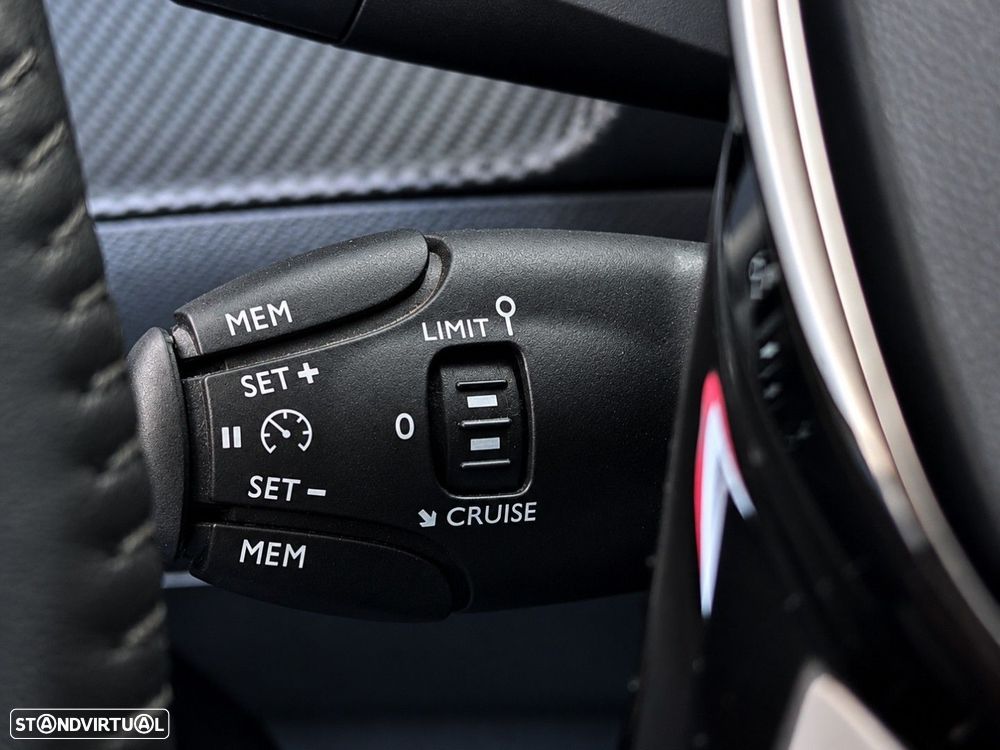 Peugeot e-208 50 kWh Active Pack - 28
