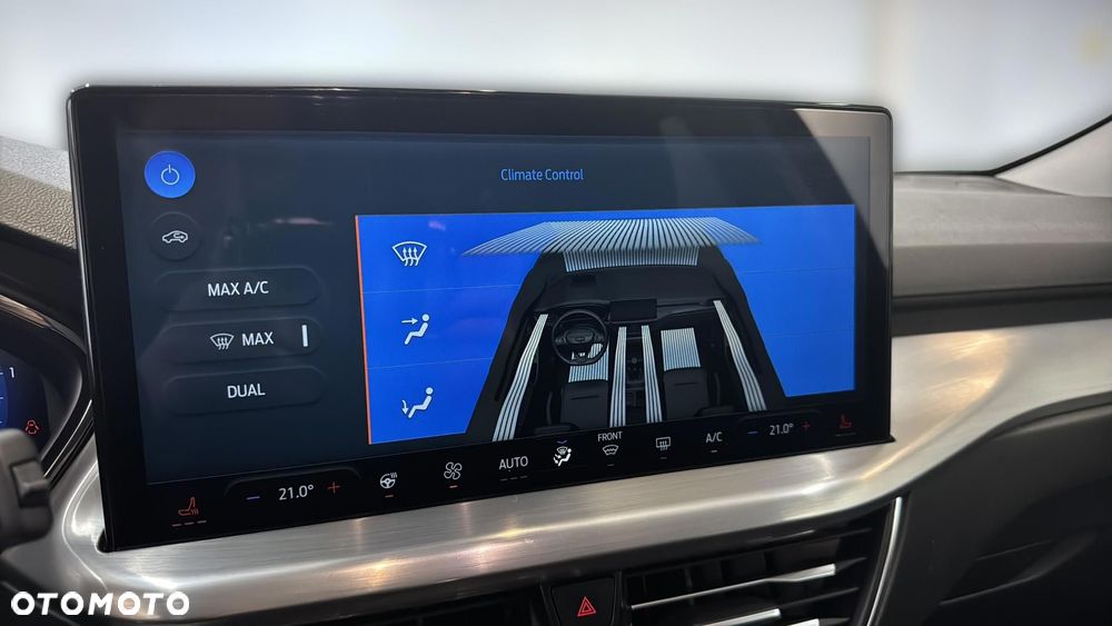 Ford Focus 1.0 EcoBoost mHEV Titanium X - 25