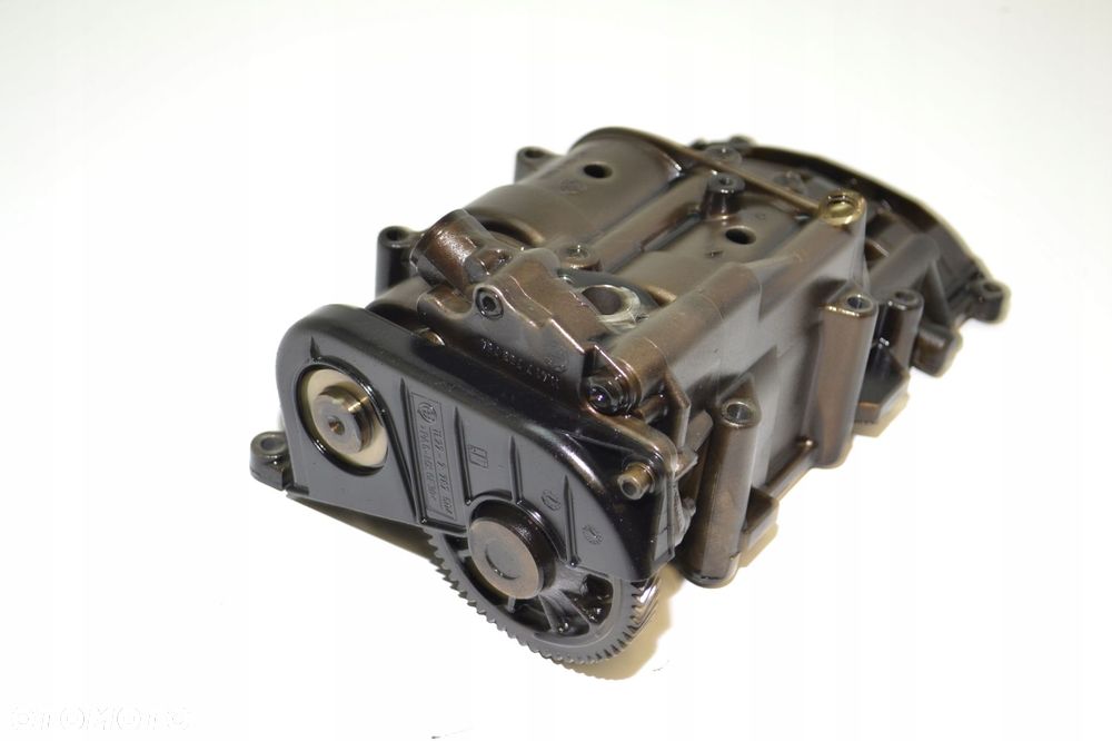 BMW E60 E90 E91 163KM 2.0D M47 POMPA OLEJU 8058052011 - 5