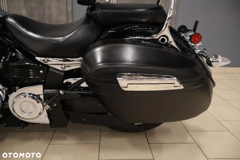 Yamaha XV - 24
