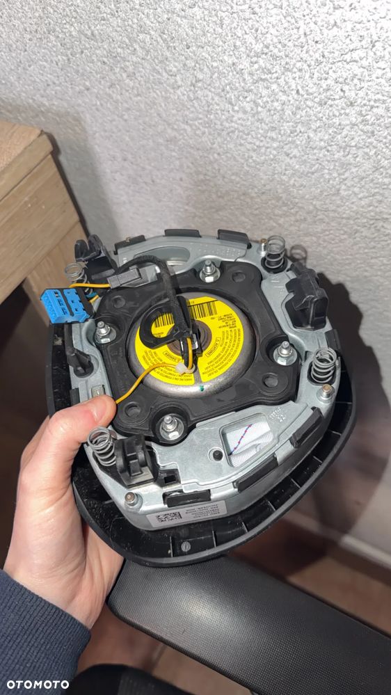 PODUSZKA POWIETRZNA KIEROWCY BMW F01 F02 F04 6778295 - 2