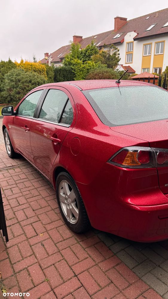 Mitsubishi Lancer - 22