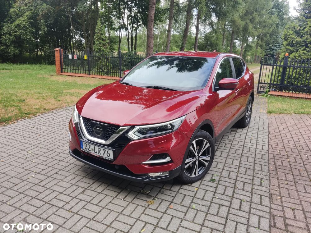 Nissan Qashqai 1.2 DIG-T 360 - 1