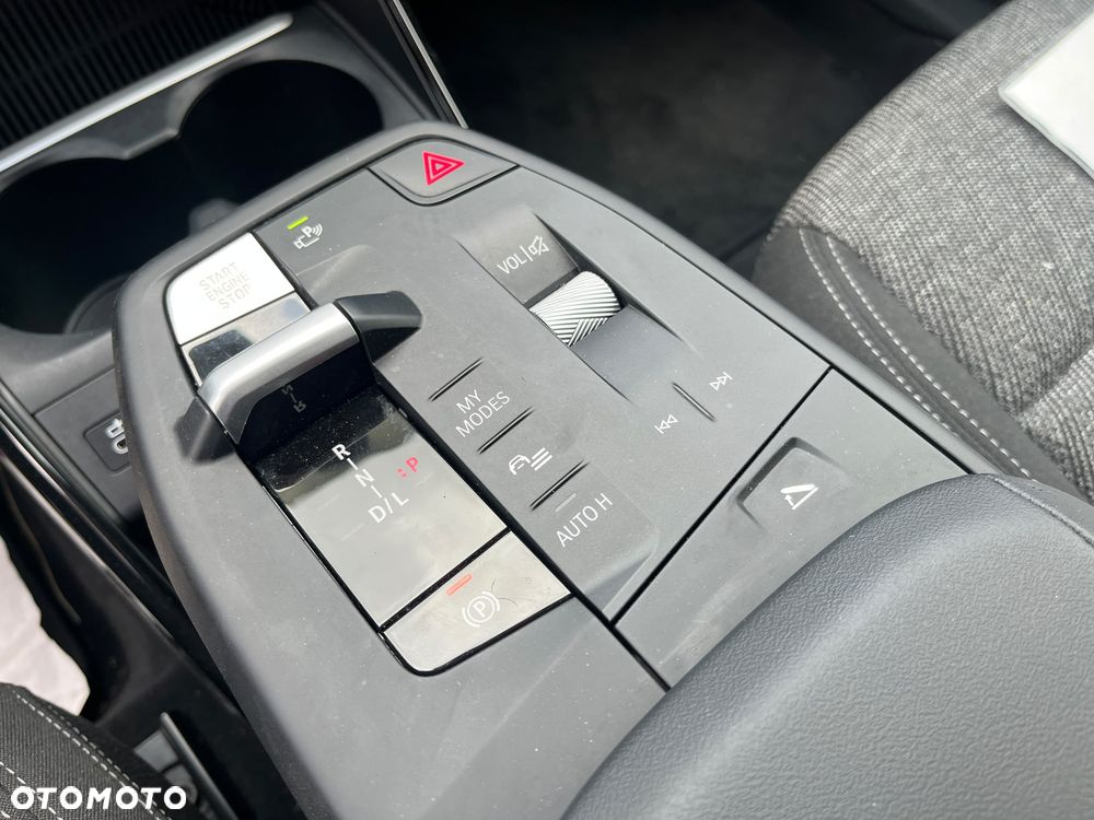 BMW X1 sDrive18d - 15