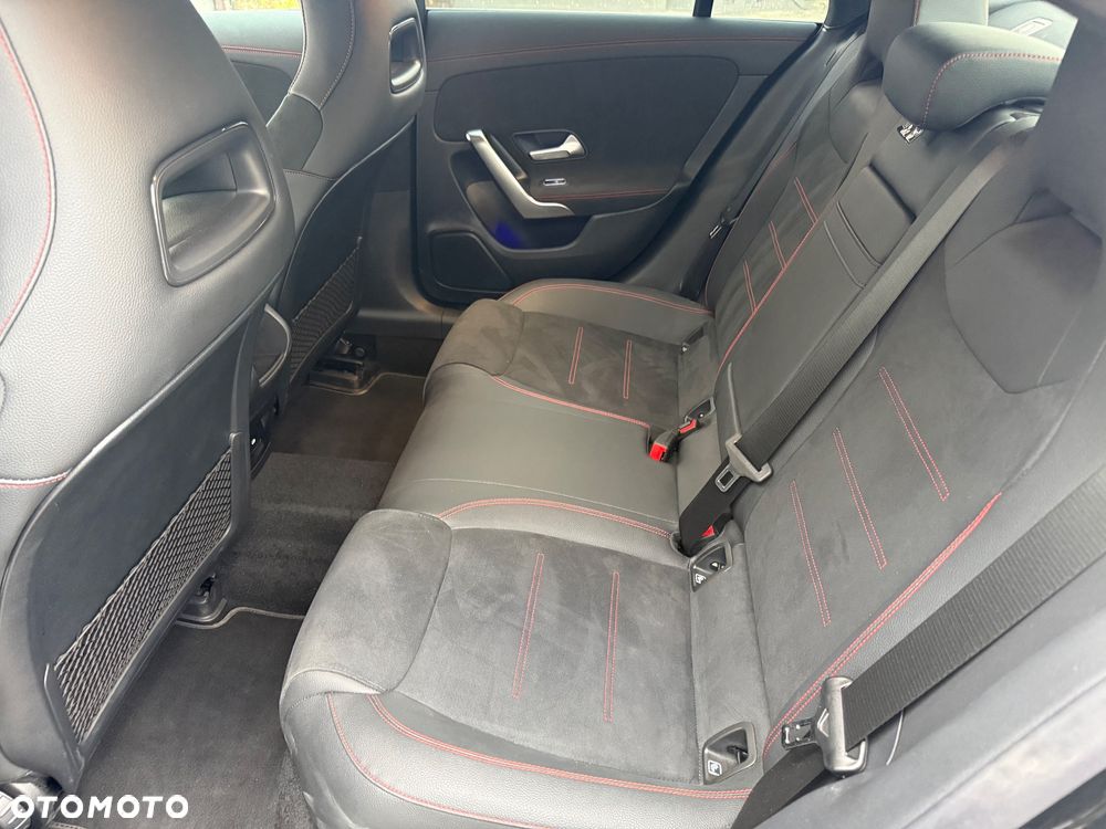Mercedes-Benz CLA 200 mHEV AMG Line 7G-DCT - 21
