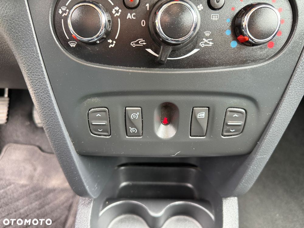 Dacia Sandero Stepway TCe 90 Prestige - 22