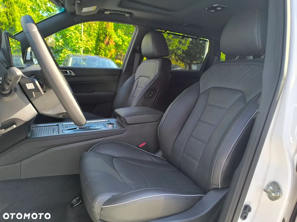 SsangYong/KGM Rexton - 17