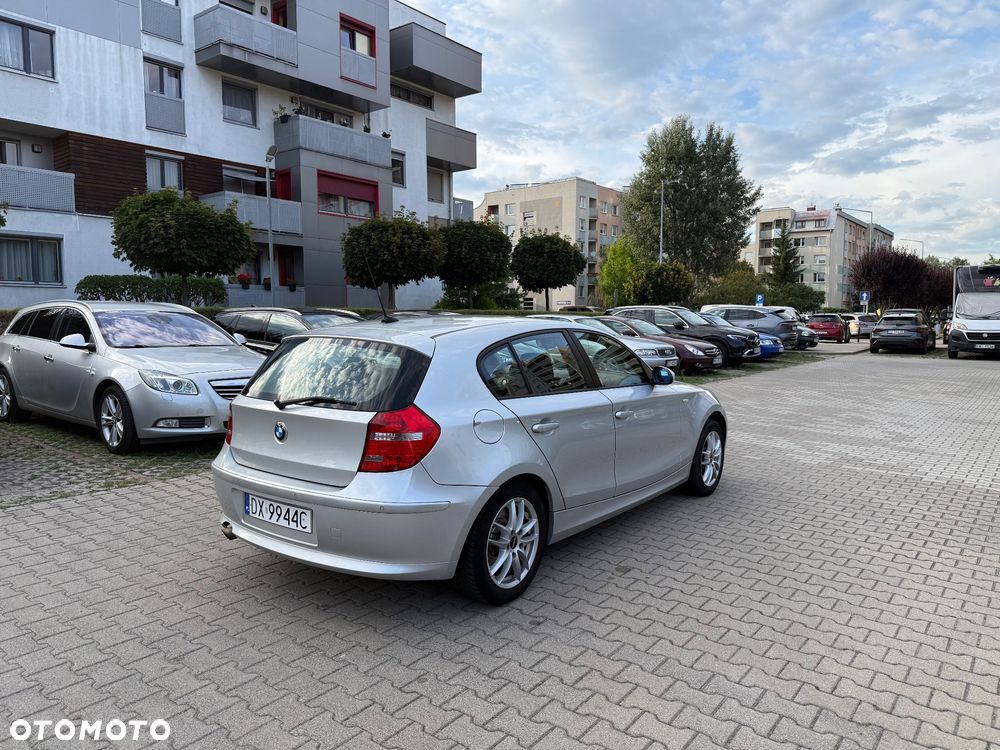 BMW Seria 1 118d - 5